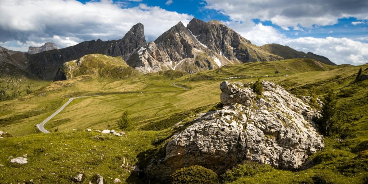 Itinerari moto Veneto: 7 percorsi tra Dolomiti, passi e colline