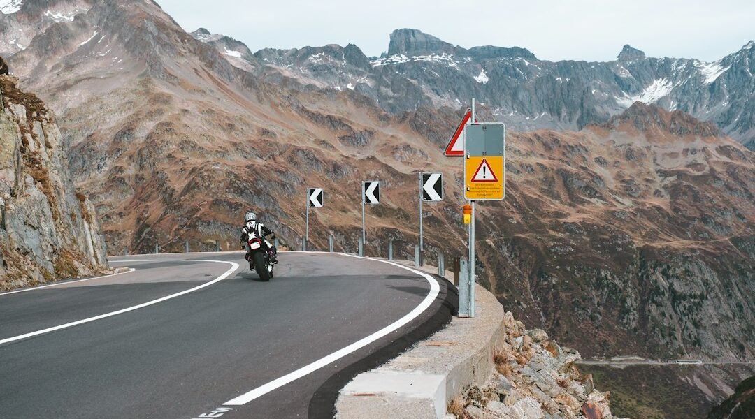 Kurviger vs Calimoto (and Scenic) in 2026: the Kurviger price you keep seeing is the wrong plan